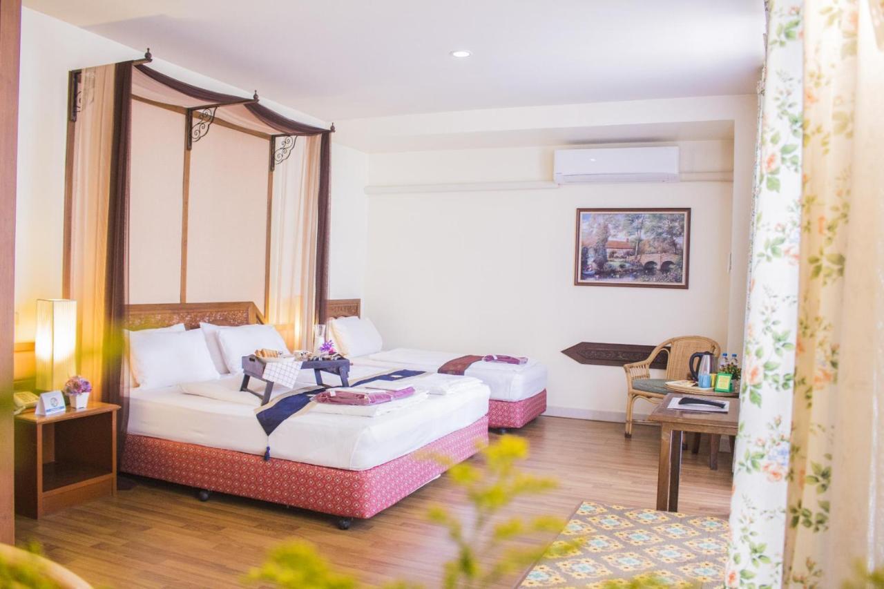 People Place Boutique In Town Hotel - Sha Extra Plus Chiang Mai Exterior foto